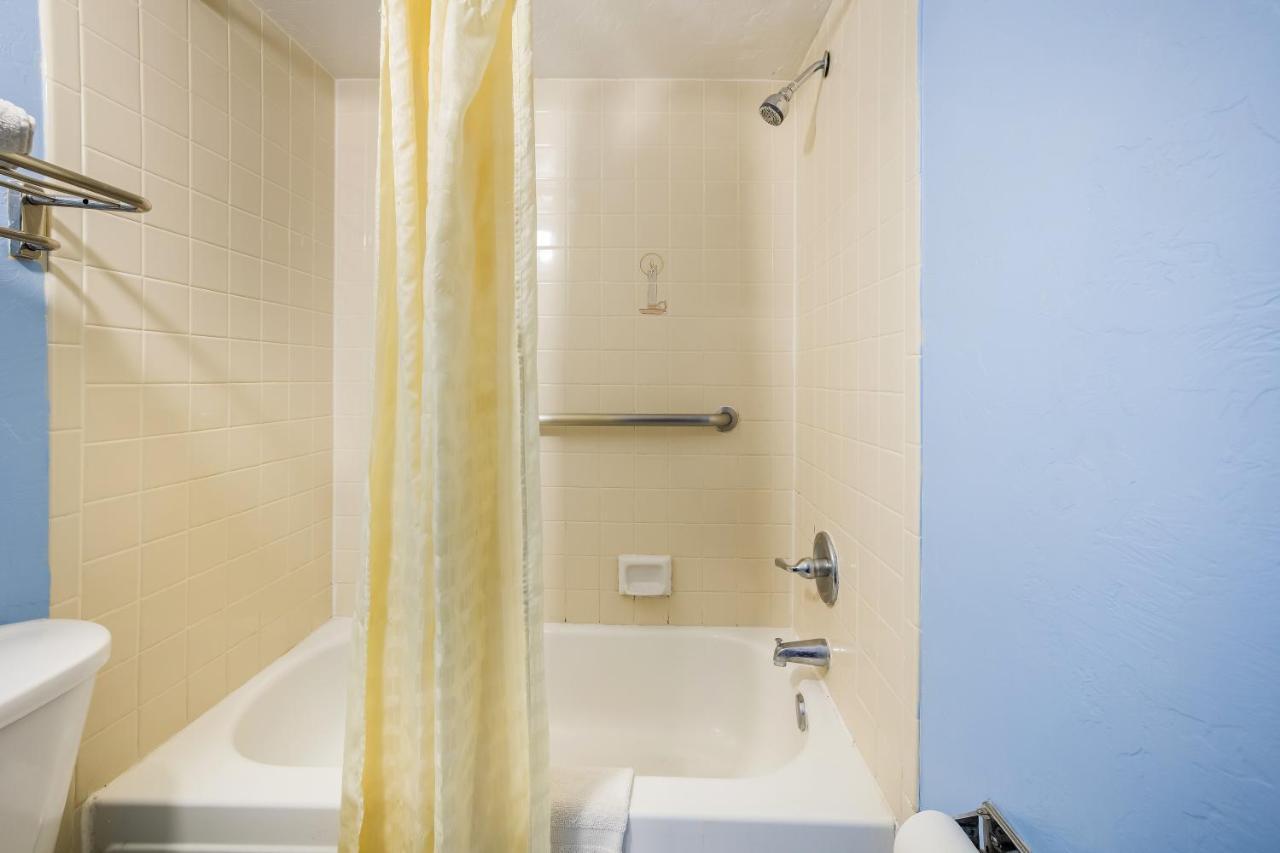 Knights Inn Tucson D.M.A.F Area エクステリア 写真
