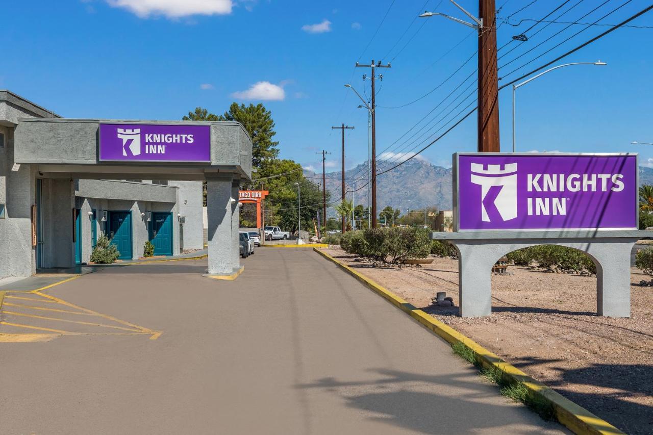 Knights Inn Tucson D.M.A.F Area エクステリア 写真