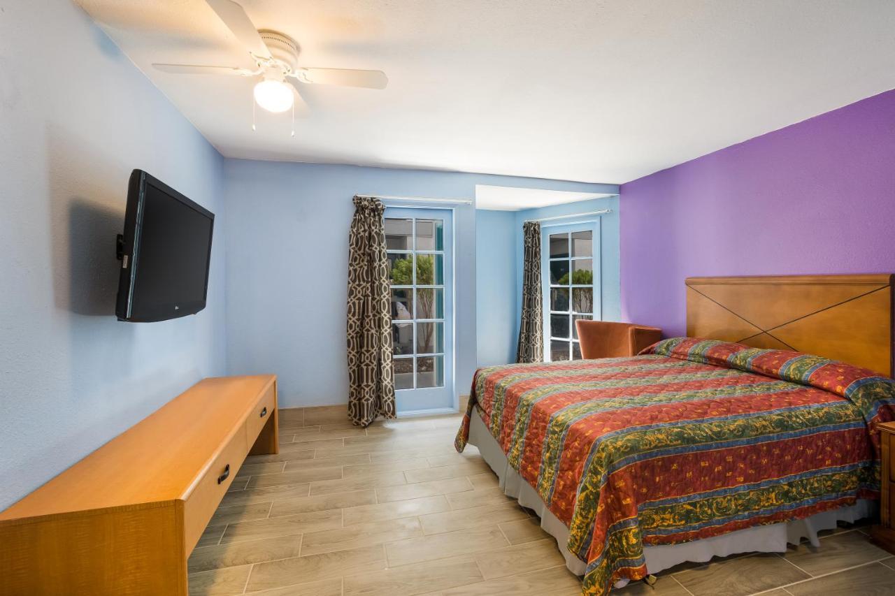 Knights Inn Tucson D.M.A.F Area エクステリア 写真