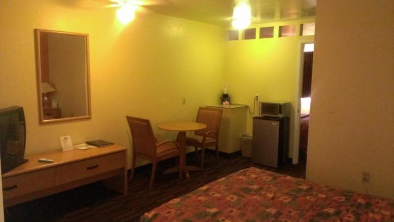 Knights Inn Tucson D.M.A.F Area エクステリア 写真